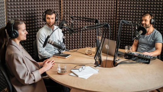 Podcast Team Collaboration: From Script to Distribution